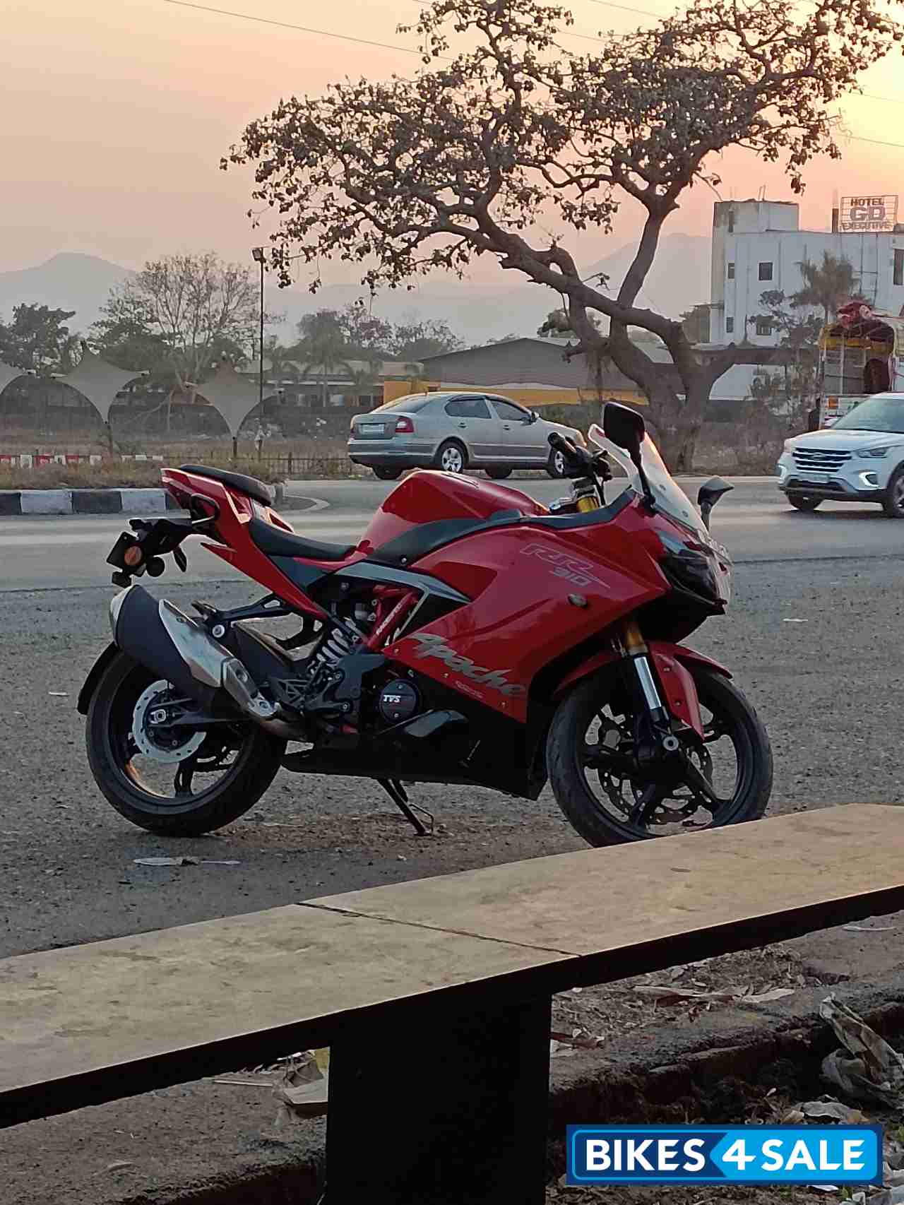 TVS Apache RR 310