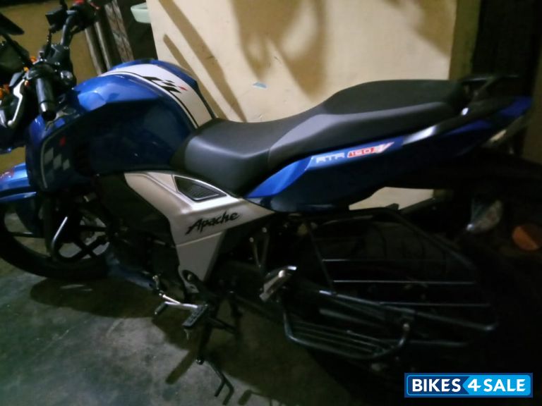 TVS Apache RTR 160 4V BS6