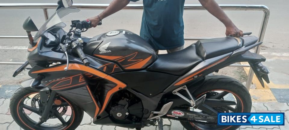 Orange Honda CBR 250R ABS