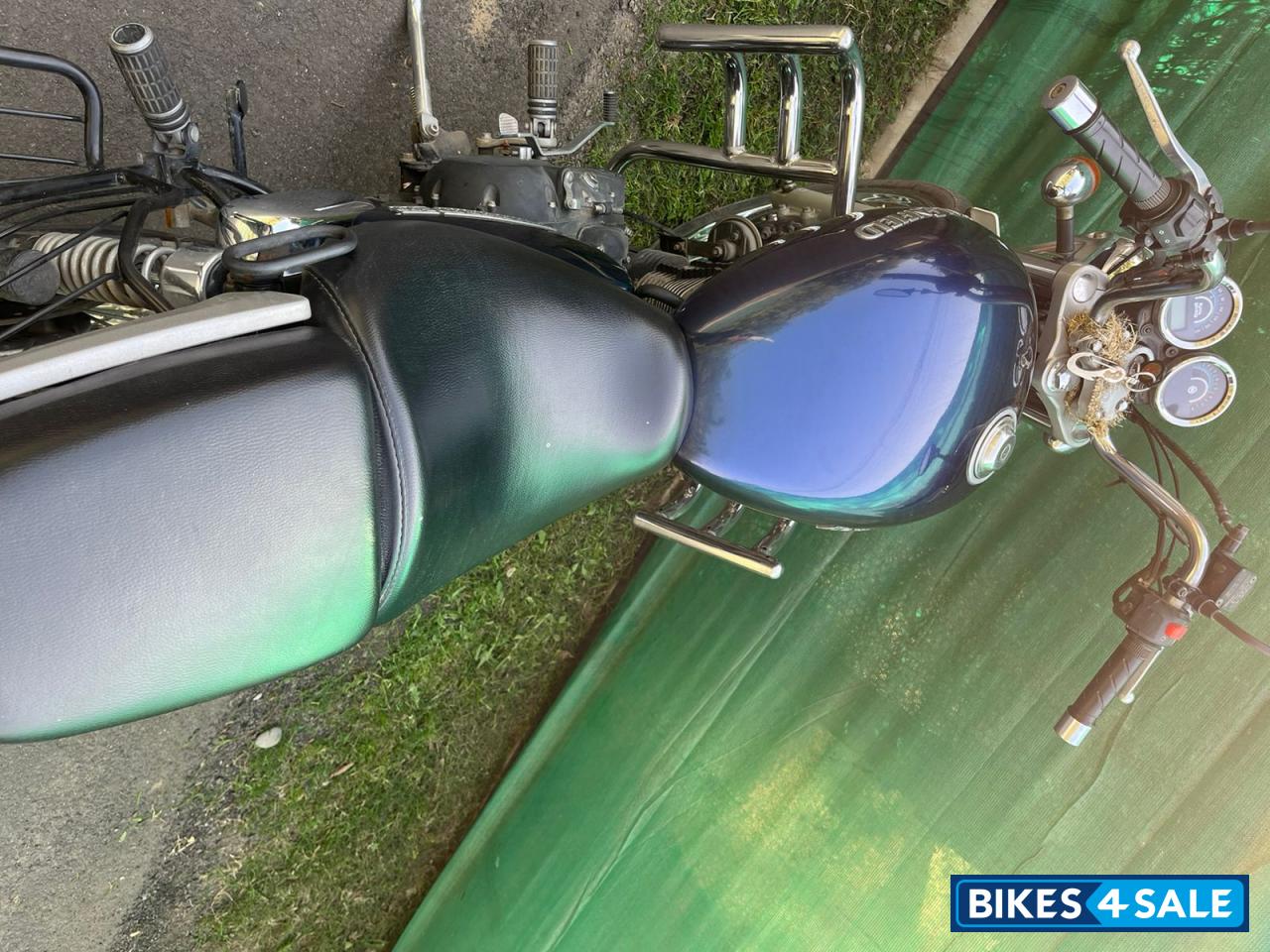 Marine Royal Enfield Thunderbird 500