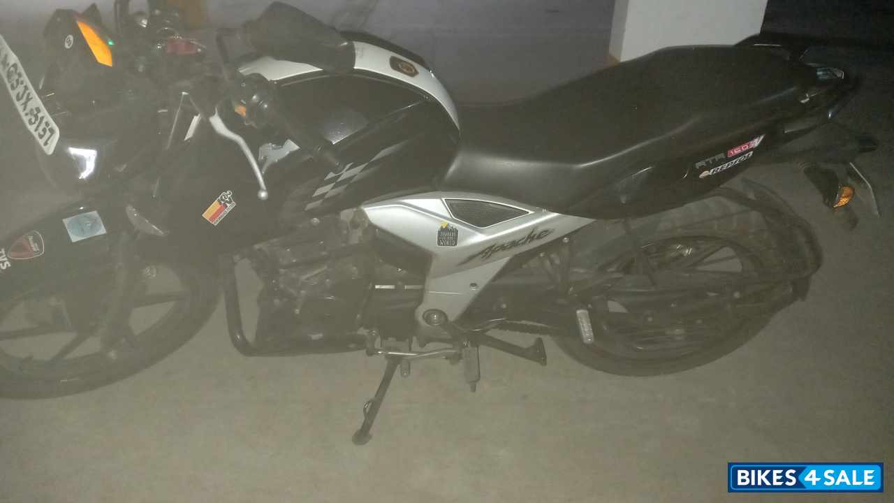 TVS Apache RTR 160 4V Special Edition