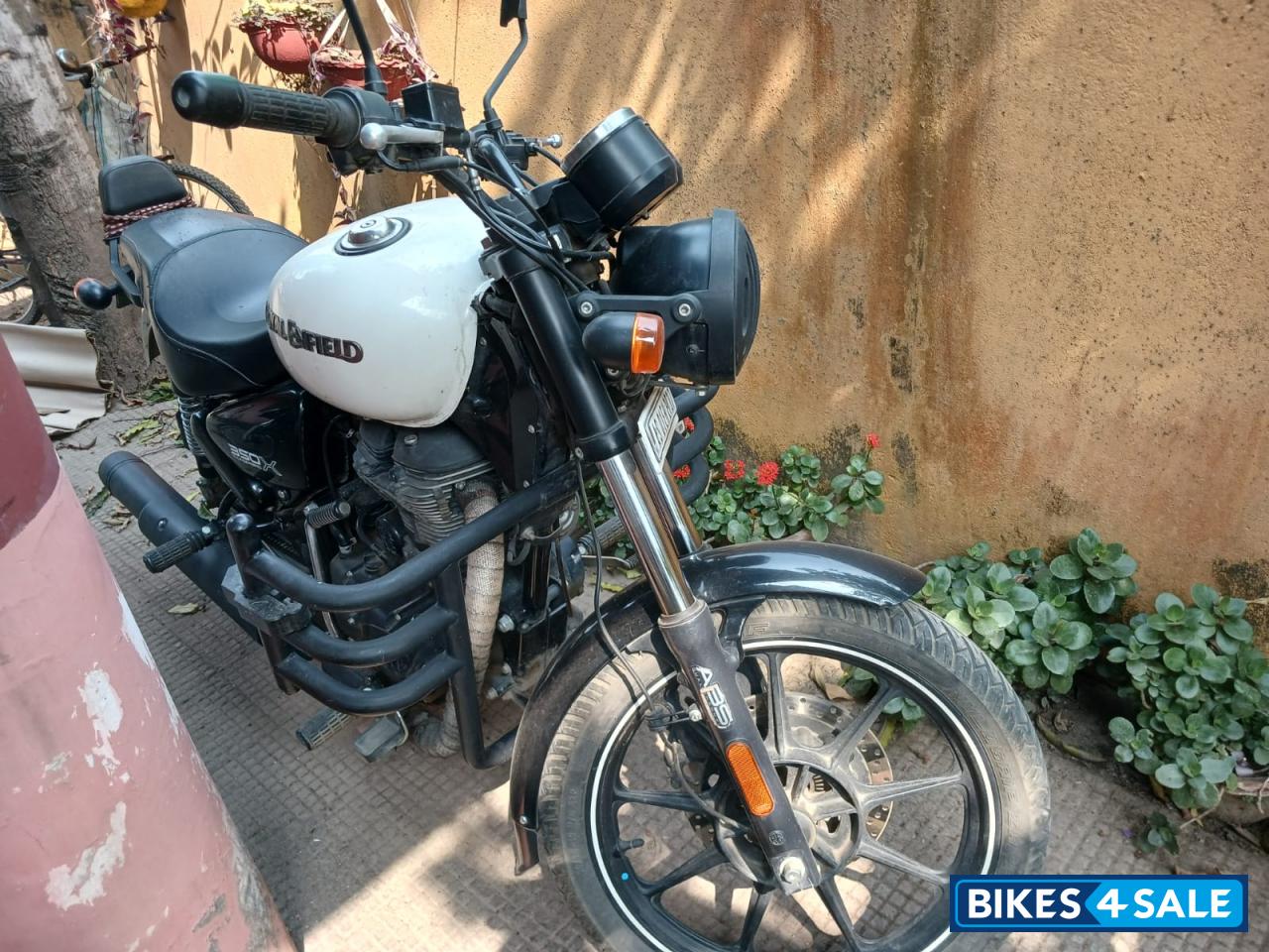 Royal Enfield Thunderbird X 350