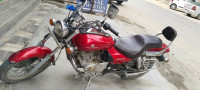 Red Bajaj Avenger 220 DTS-i