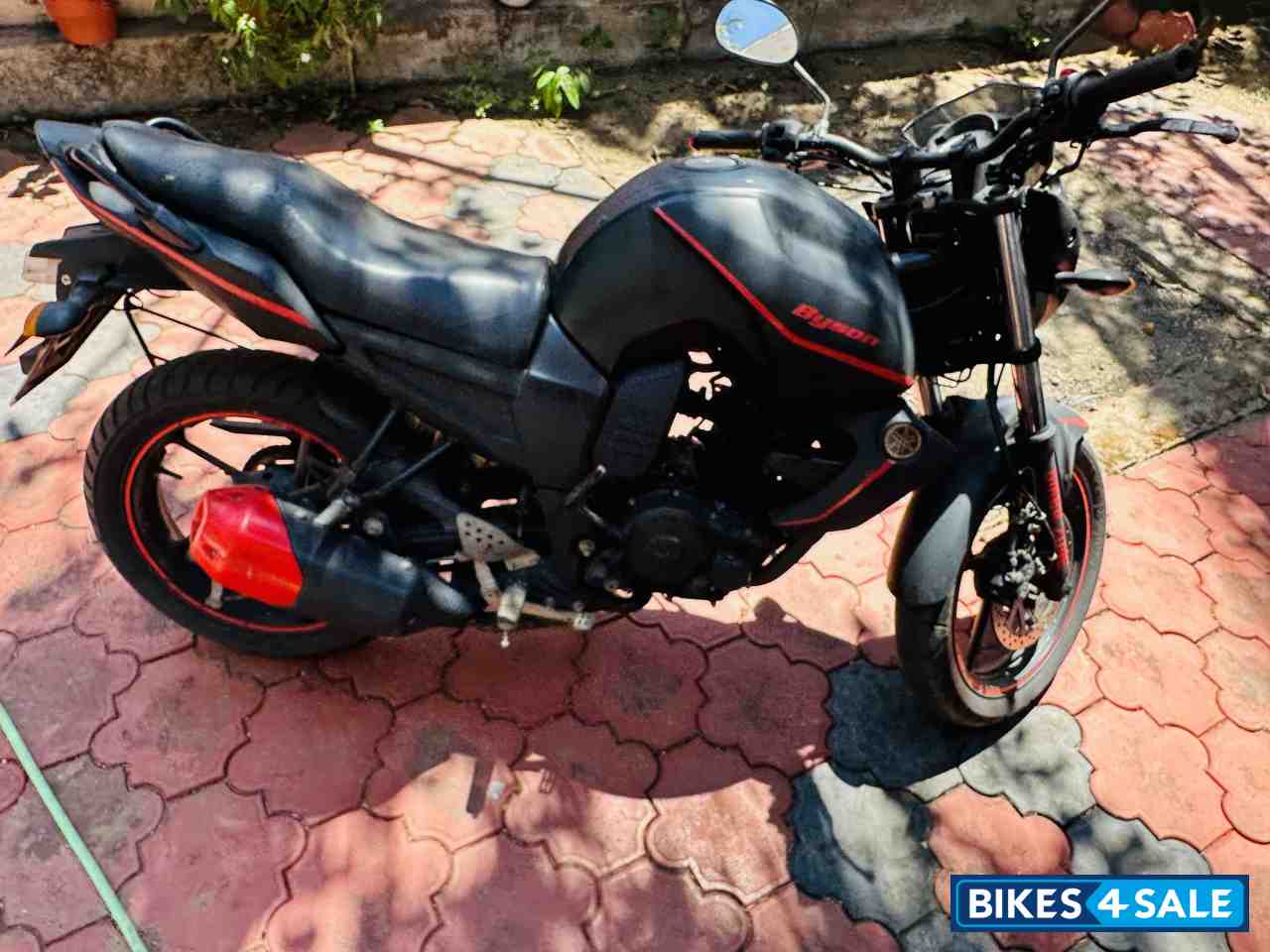 Matte Black Yamaha FZ-S