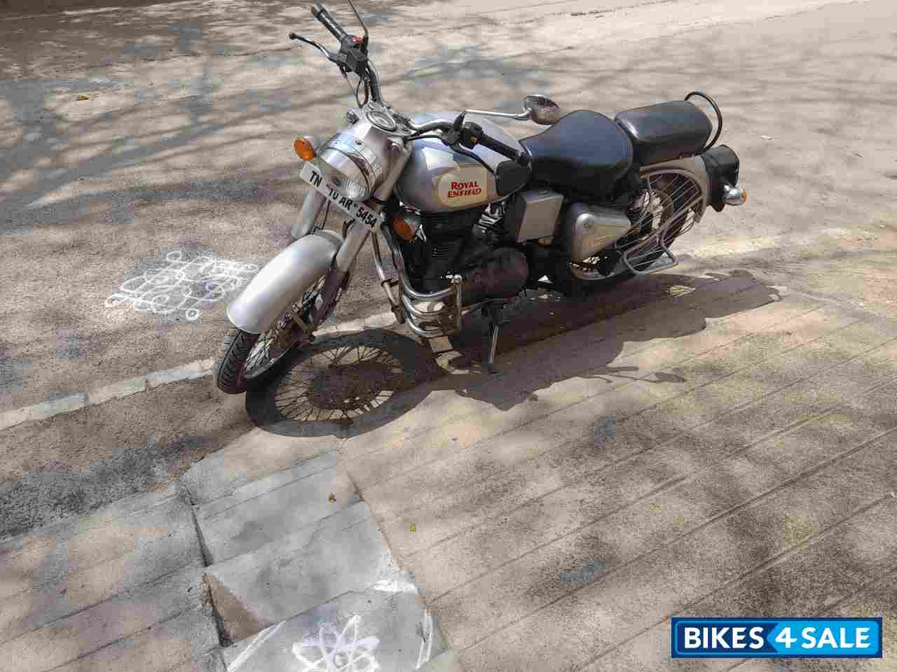 Royal Enfield Classic 350