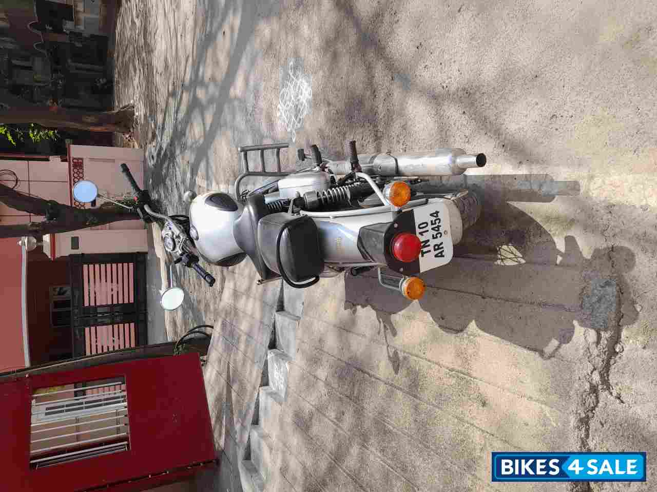 Royal Enfield Classic 350