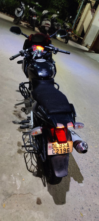 Bajaj Pulsar 220F