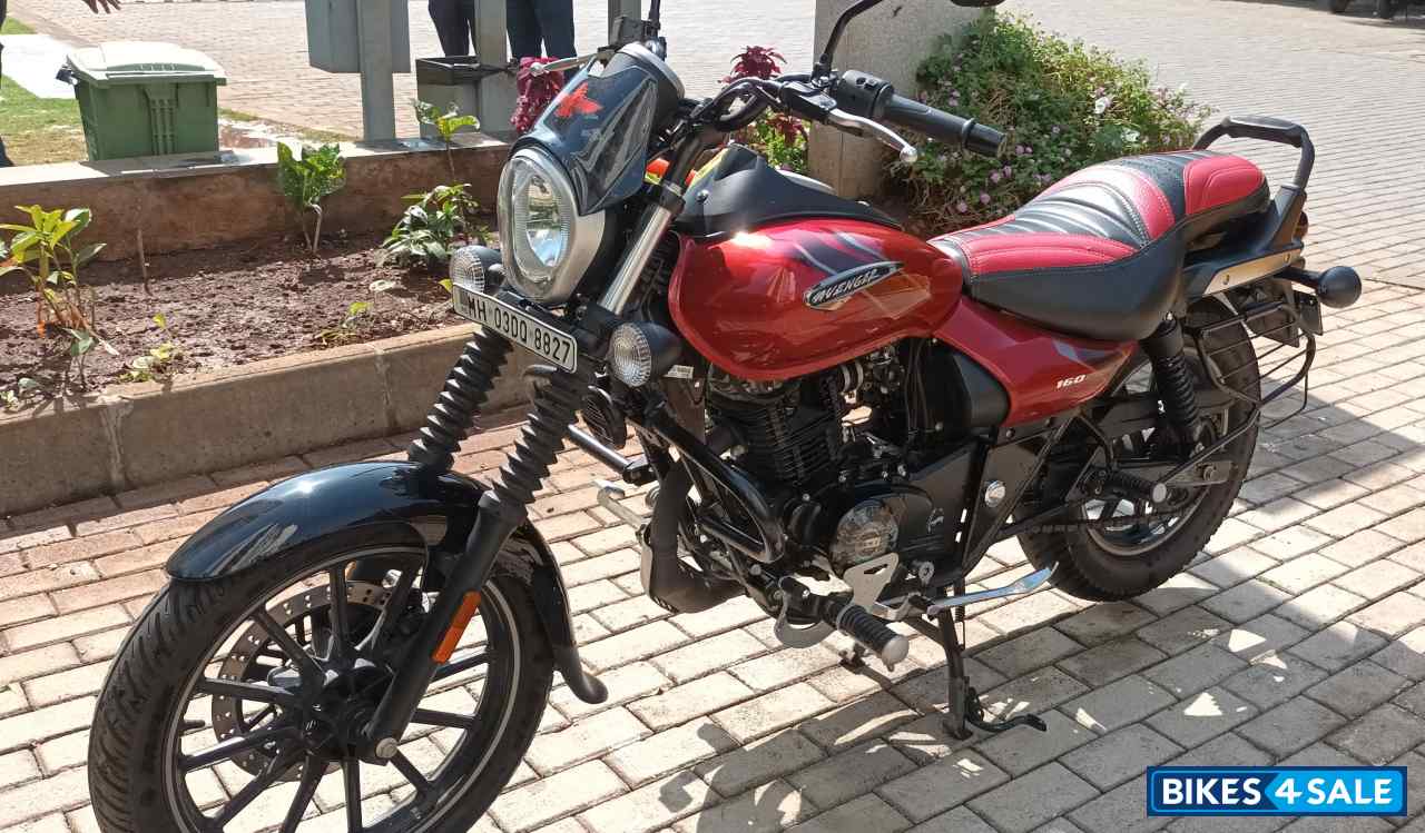 Bajaj Avenger Street 160 BS6