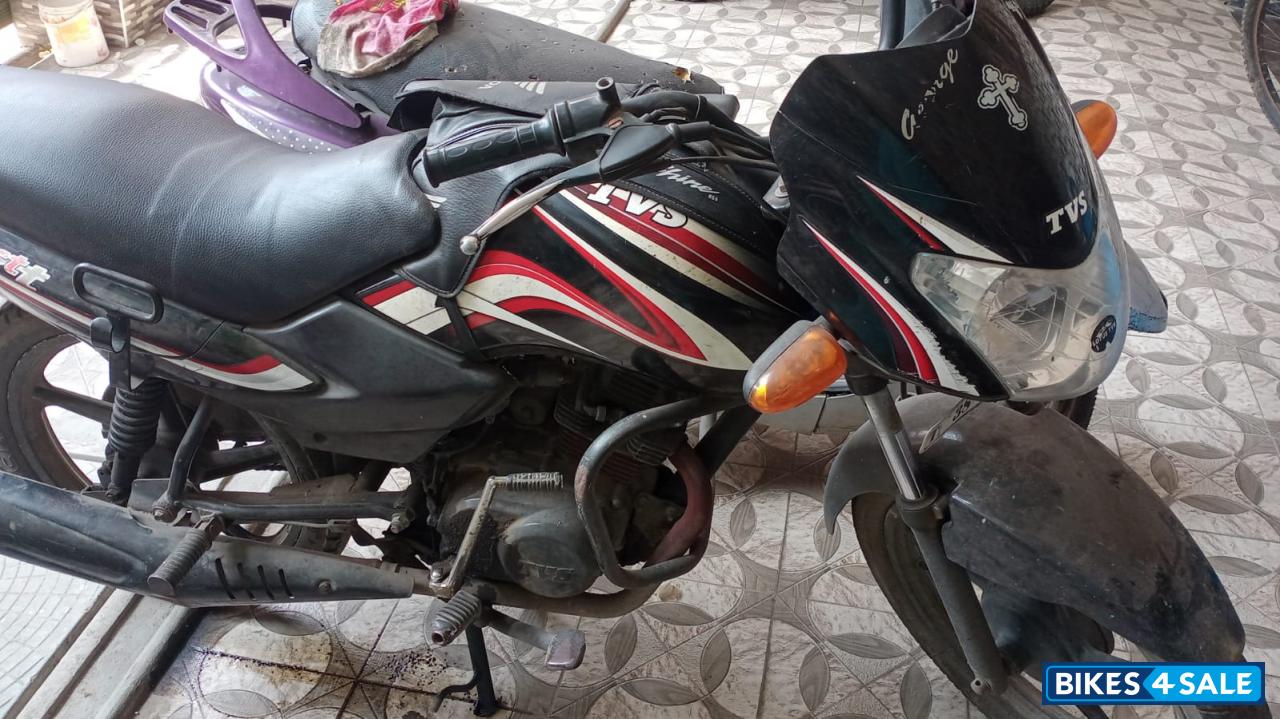 Blk Red TVS Sport BS6
