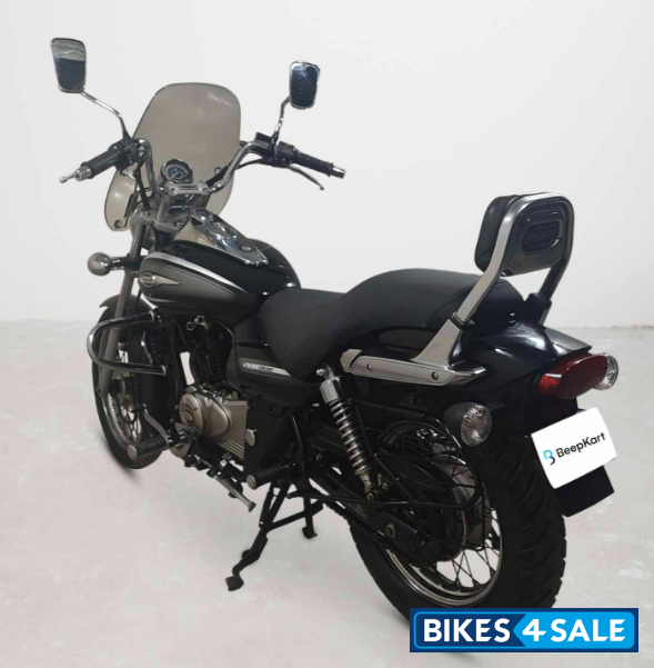 Bajaj Avenger Cruise 220