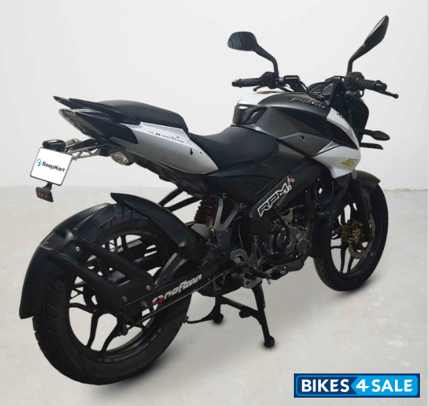 Bajaj Pulsar NS 160