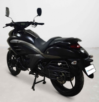 Suzuki Intruder 150