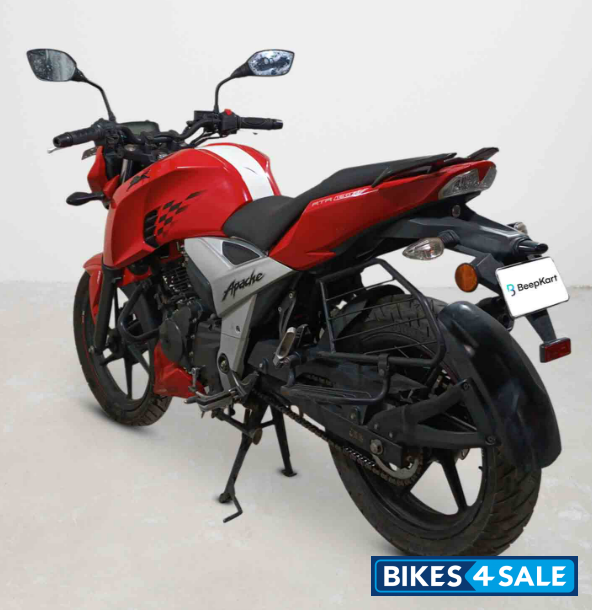 TVS Apache RTR 160 4V