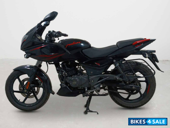 Bajaj Pulsar 180