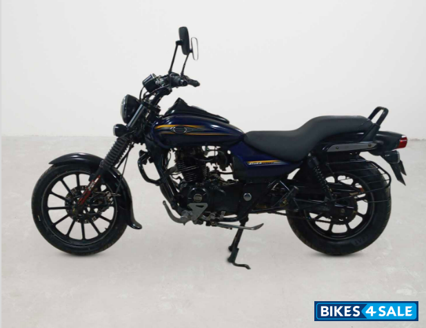 Bajaj Avenger Street 150