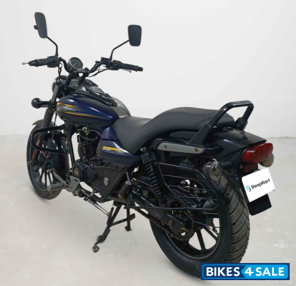 Bajaj Avenger Street 150