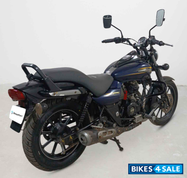 Bajaj Avenger Street 150