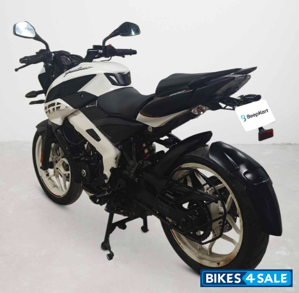 Bajaj Pulsar NS200
