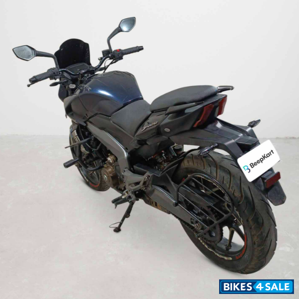 Bajaj Dominar 400