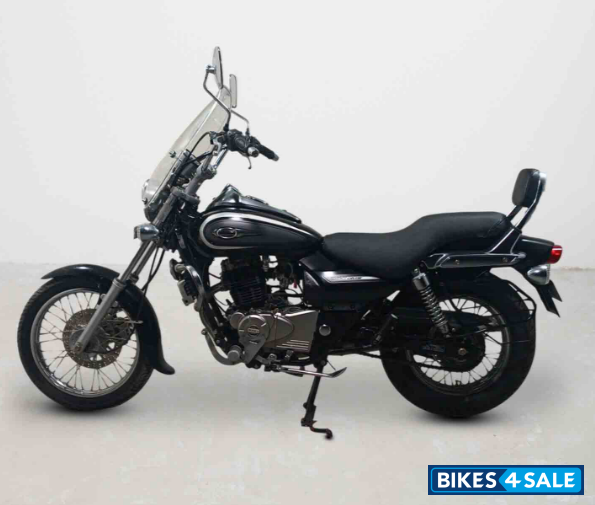 Bajaj Avenger Cruise 220