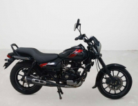 Bajaj Avenger Street 220