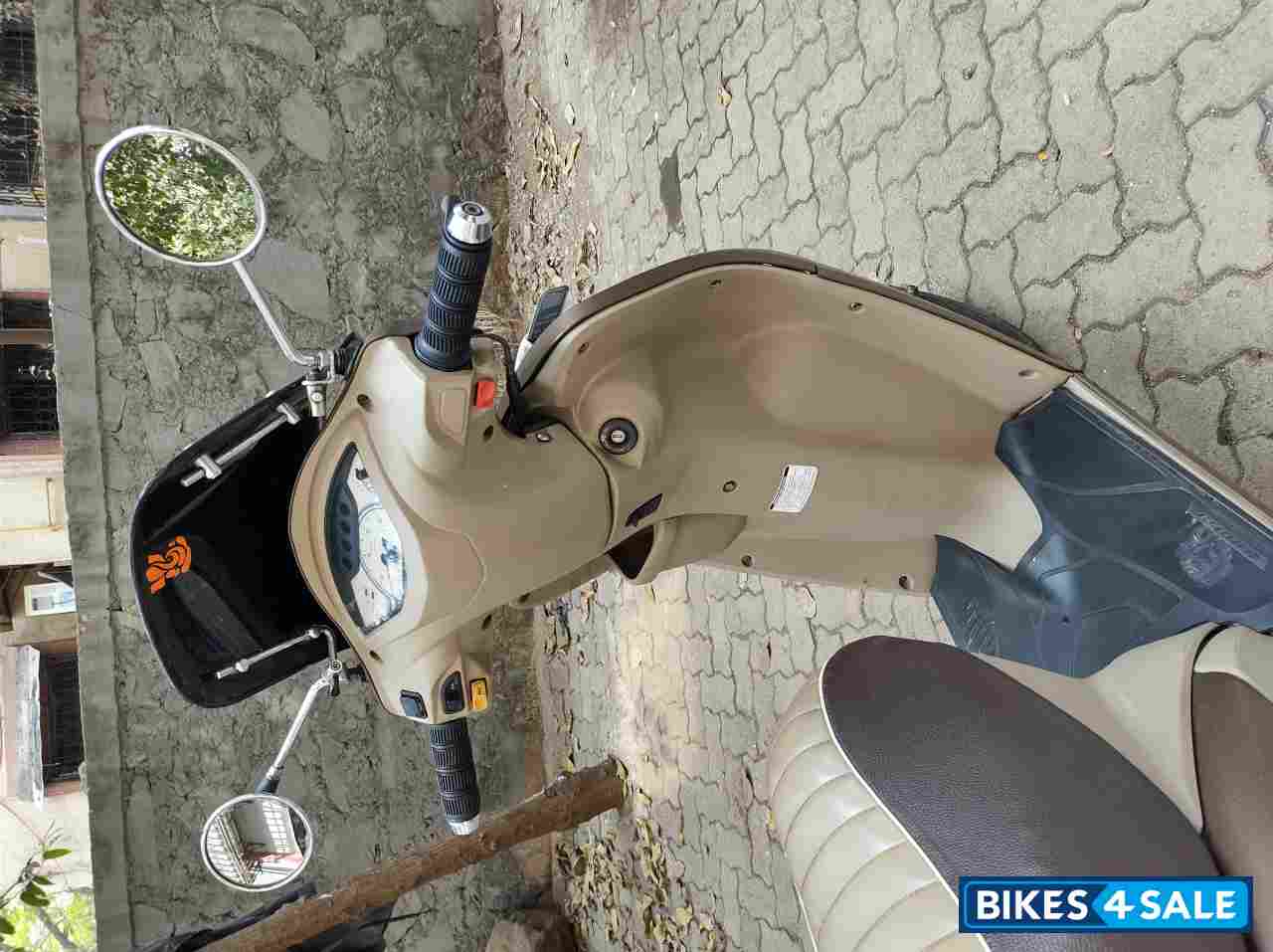 Brown TVS Jupiter Classic BS6 Brown TVS Jupiter Classic BS6