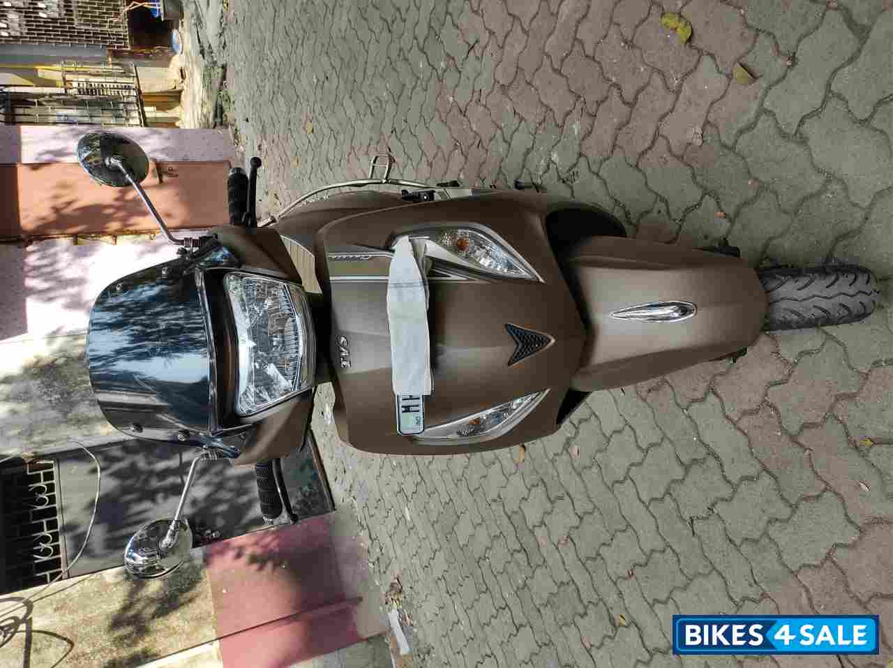 Brown TVS Jupiter Classic BS6 Brown TVS Jupiter Classic BS6