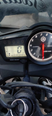 Green And Gray Special Edition Yamaha YZF R15 V2