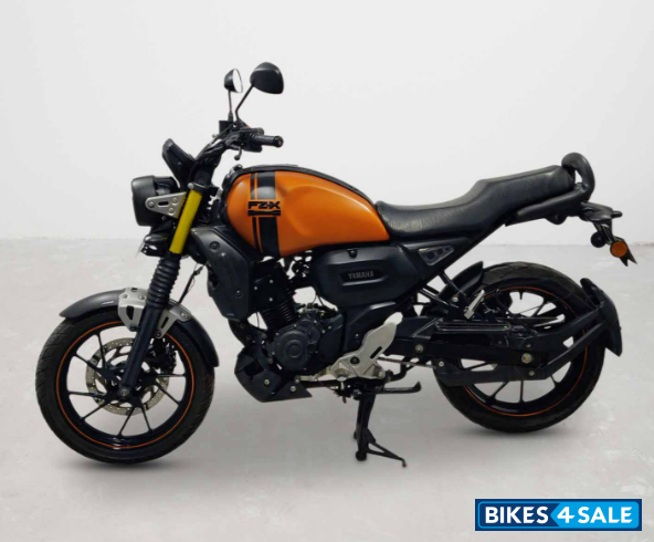 Yamaha FZ-X