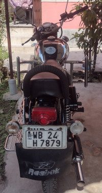 Royal Enfield Bullet Machismo A350