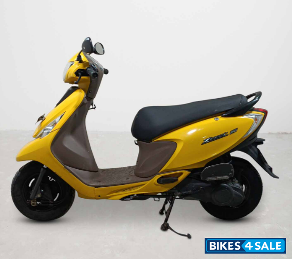 TVS Scooty Zest 110 BS6