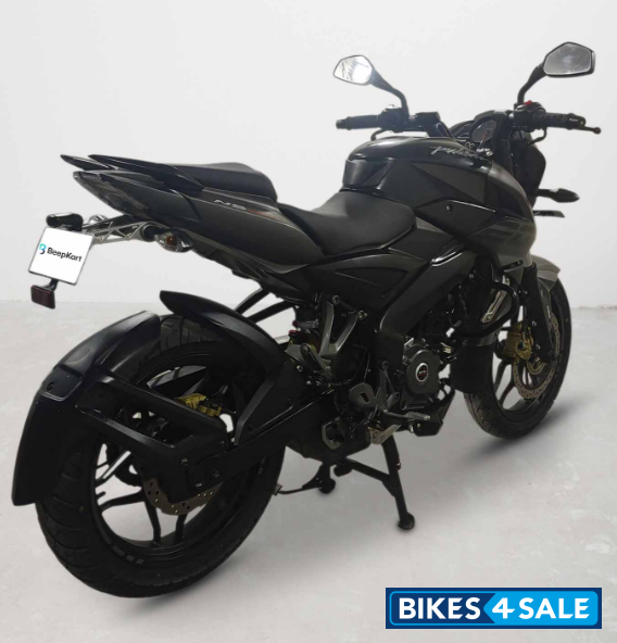 Bajaj Pulsar NS200