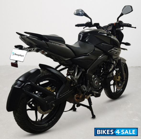 Bajaj Pulsar NS200