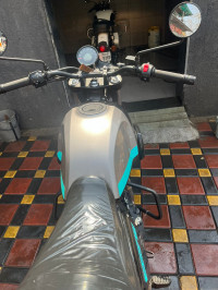 Royal Enfield Scram 411