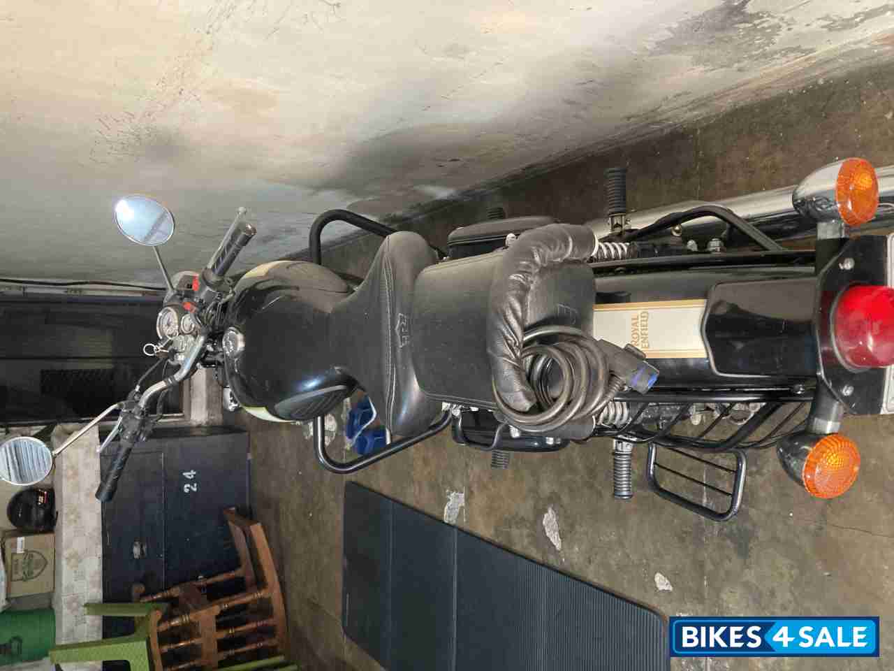 Royal Enfield Classic 500