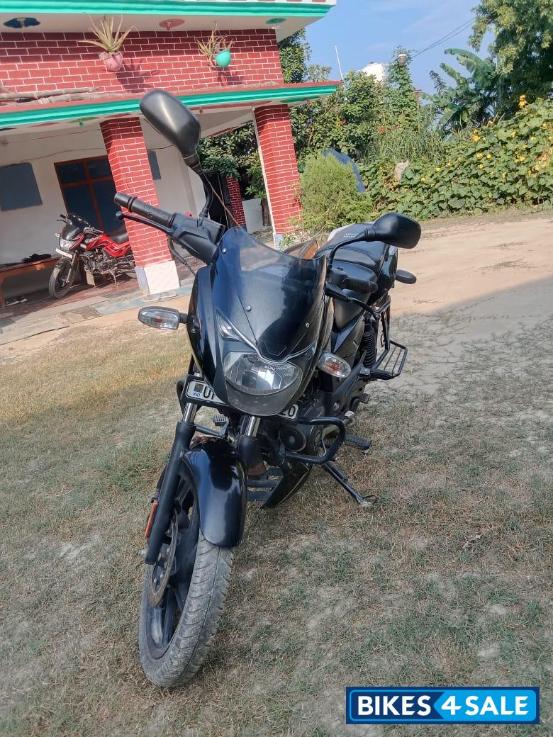 Bajaj Pulsar 125 Split Seat