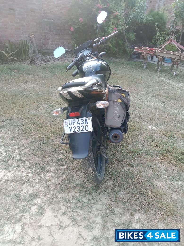 Bajaj Pulsar 125 Split Seat Bajaj Pulsar 125 Split Seat