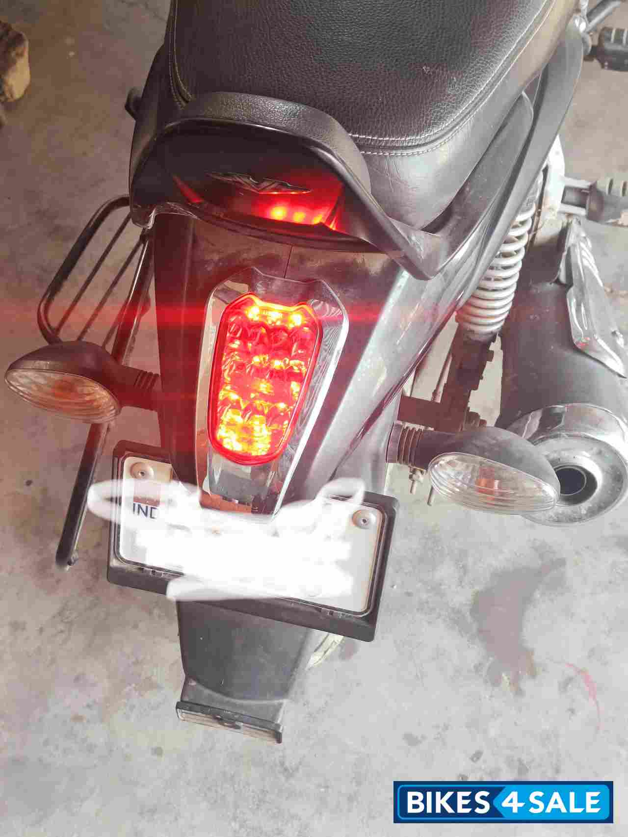 Red Black Bajaj V15 Red Black Bajaj V15