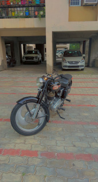 Royal Enfield Bullet 350