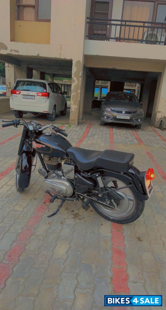 Royal Enfield Bullet 350