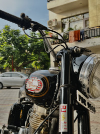 Royal Enfield Bullet 350