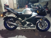 Yamaha R15M