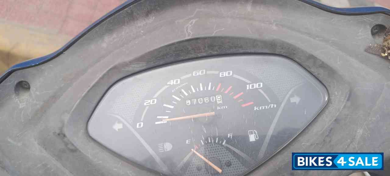 Blue Honda Activa 3G