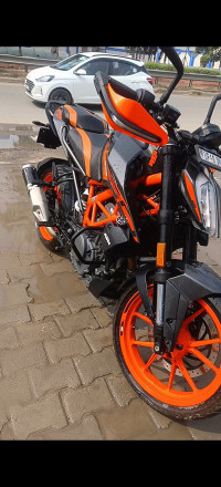 Dark Galwano Matt KTM Duke 250 2022