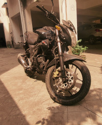 Black Suzuki Gixxer 150