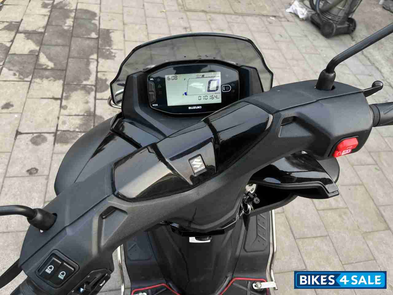 Matte Black Suzuki Burgman Street Bluetooth Enabled
