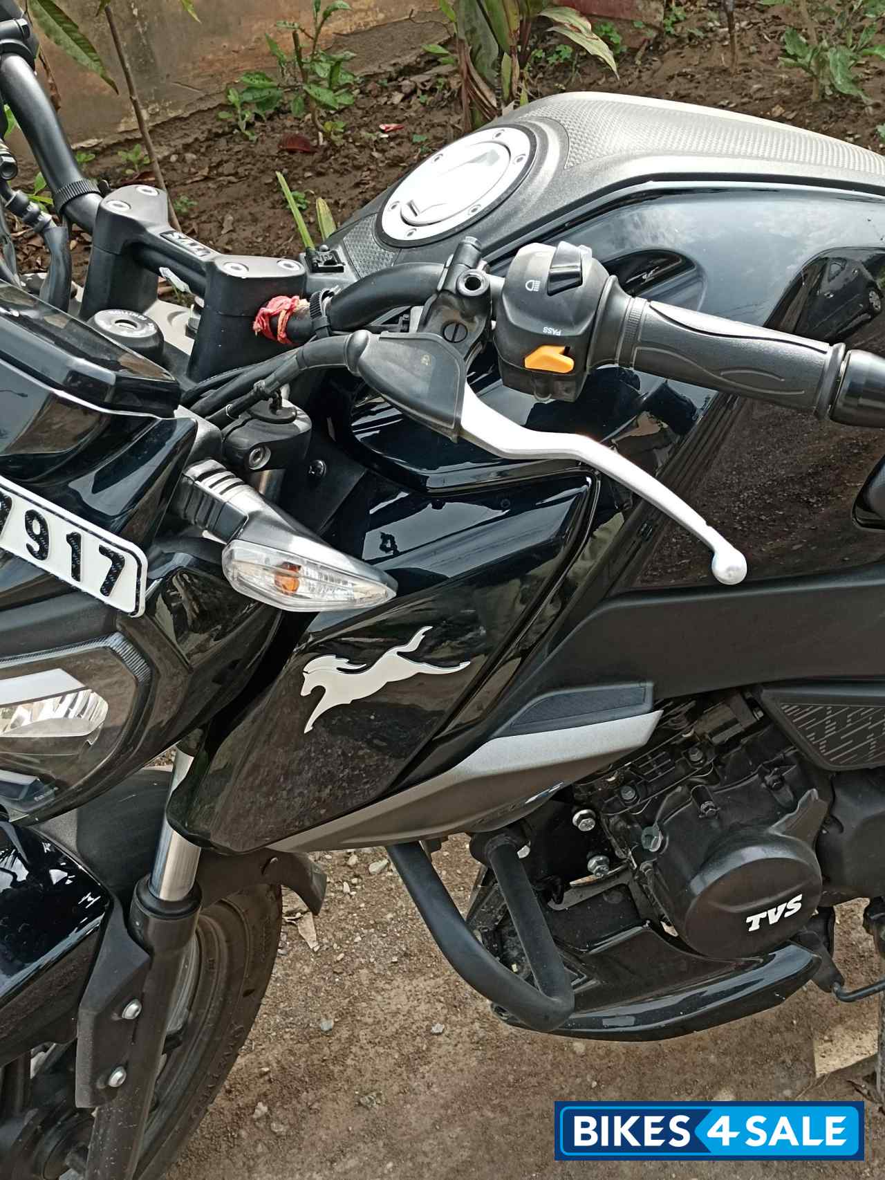 TVS Raider 125