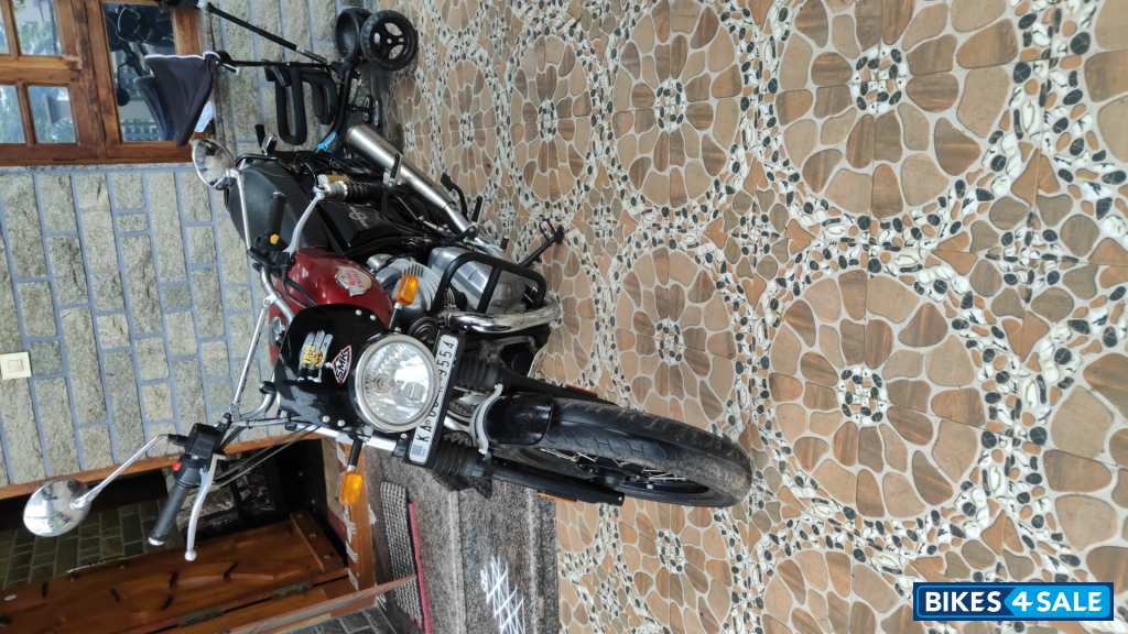 Royal Enfield Interceptor 650 Twin