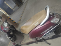 Met Red Suzuki Access 125 Special Edition