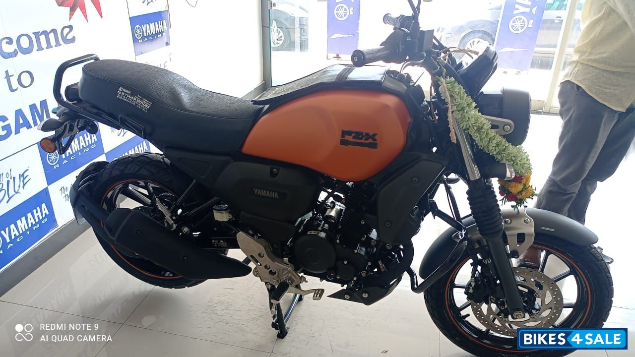 Yamaha FZ-X